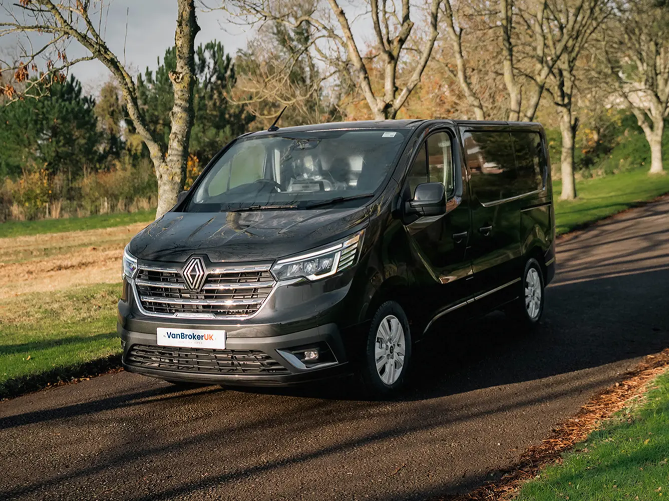 Renault Trafic SWB Diesel SL30 Blue DCI 130 Advance Safety Van